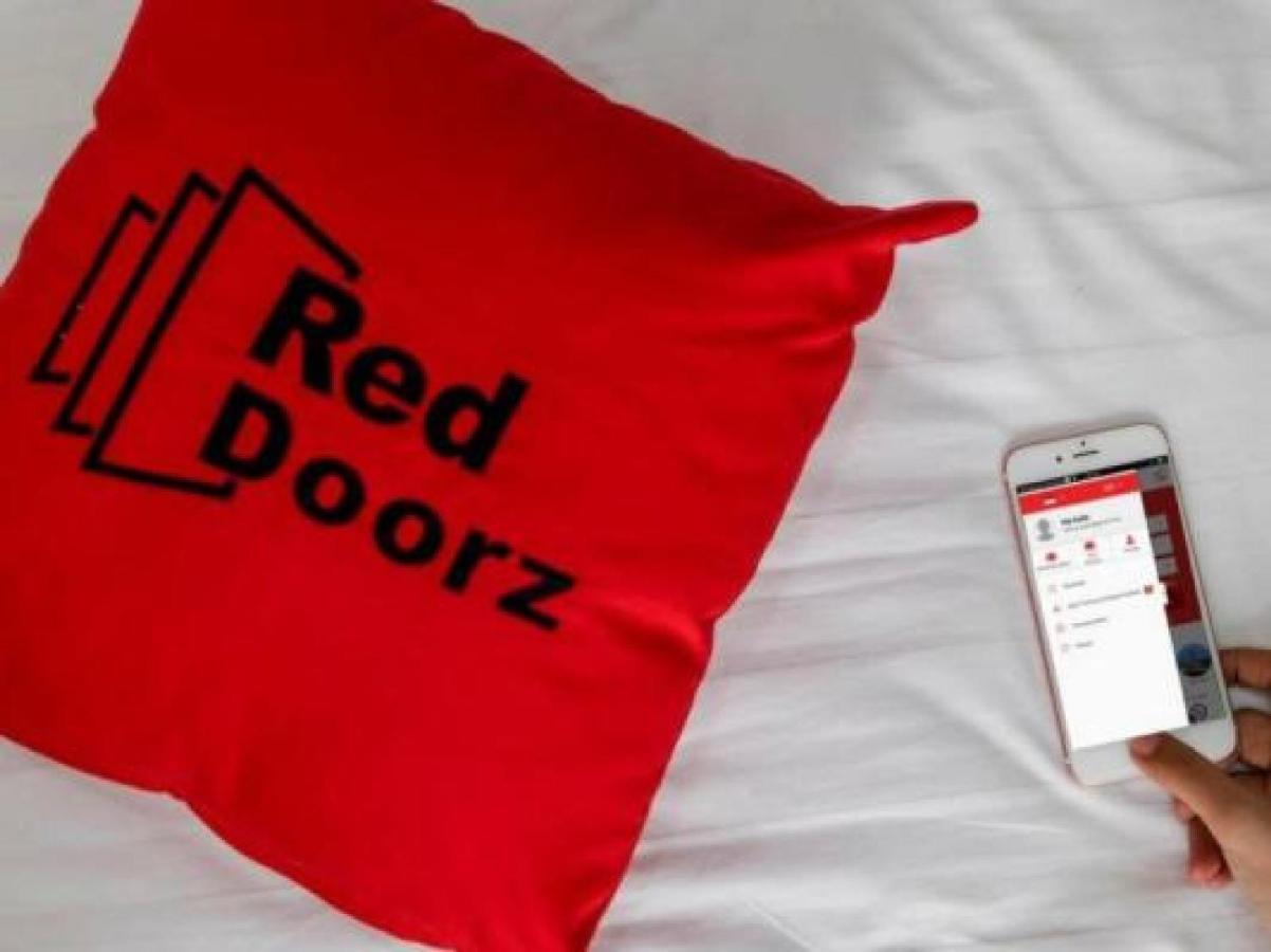 Reddoorz Plus Near Keraton Yogyakarta 2 Hotel Exterior photo